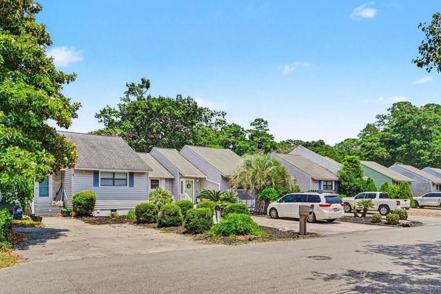 4331 Baldwin Ave, Little River, SC 29566