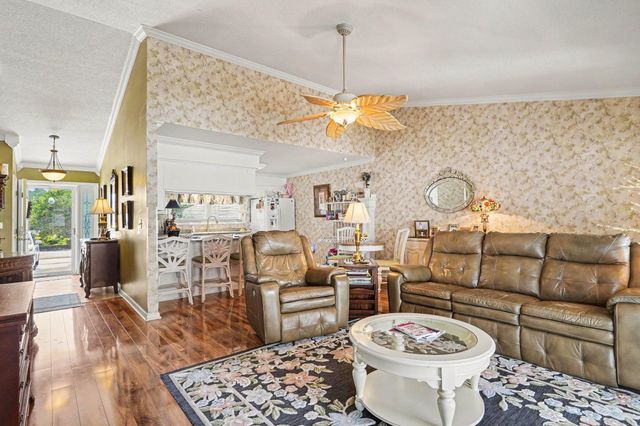 4331 Baldwin Ave, Little River, SC 29566
