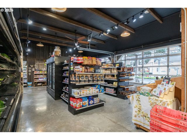 7601 Nw Milne Road- Rd, Cornelius, OR 97113