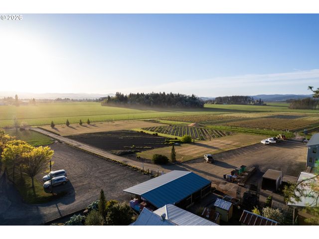 7601 Nw Milne Road- Rd, Cornelius, OR 97113