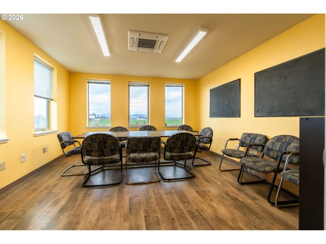 7601 Nw Milne Road- Rd, Cornelius, OR 97113