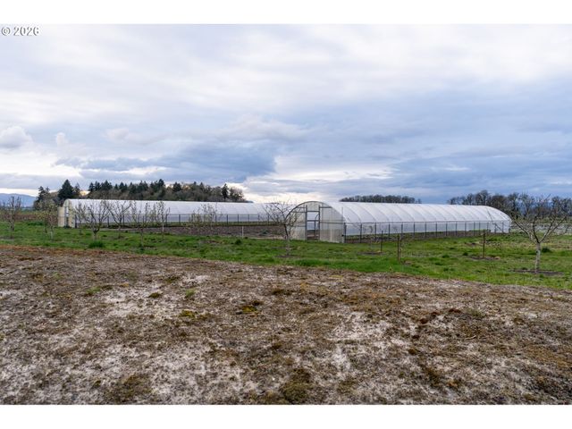 7601 Nw Milne Road- Rd, Cornelius, OR 97113