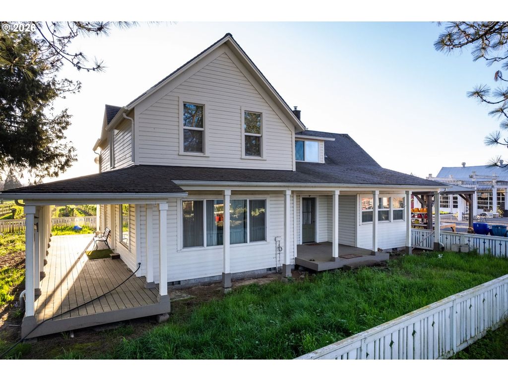 7601 Nw Milne Road- Rd, Cornelius, OR 97113