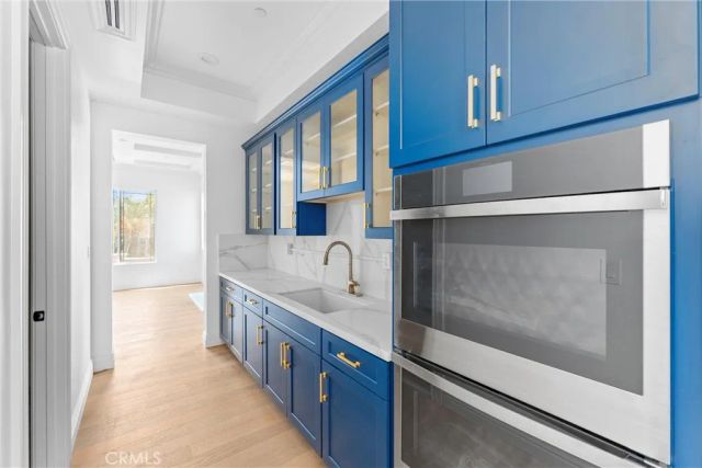 17190 Small Canyon Ln, Riverside, CA 92506