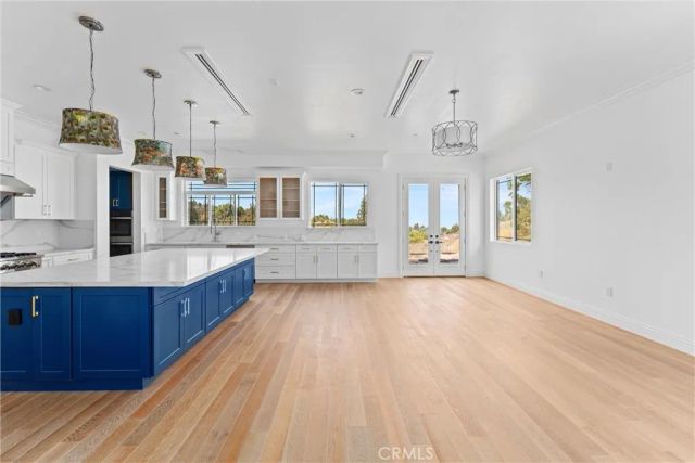 17190 Small Canyon Ln, Riverside, CA 92506