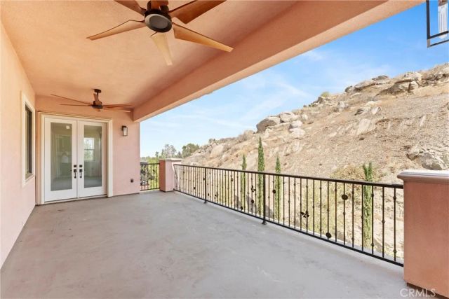 17190 Small Canyon Ln, Riverside, CA 92506