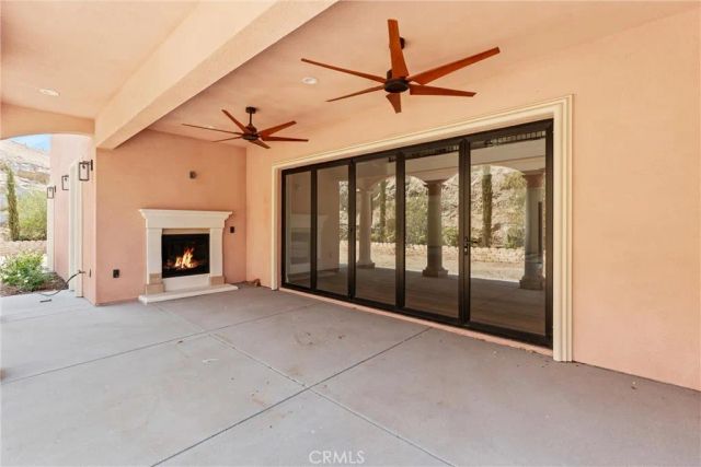 17190 Small Canyon Ln, Riverside, CA 92506