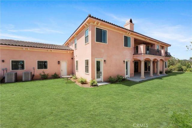 17190 Small Canyon Ln, Riverside, CA 92506