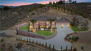 17190 Small Canyon Ln, Riverside, CA 92506