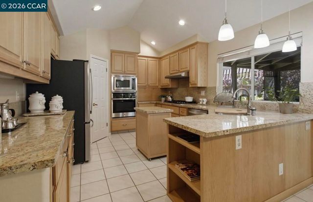 1395 Breakwater Way, Brentwood, CA 94513