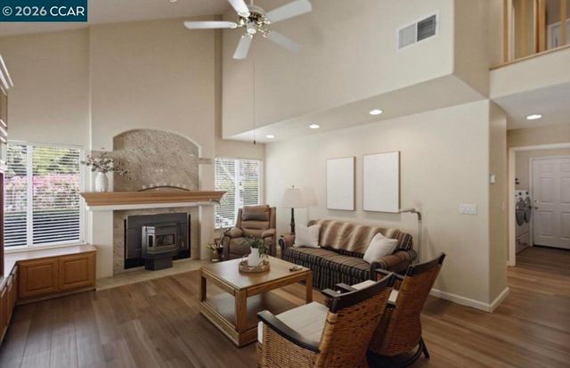 1395 Breakwater Way, Brentwood, CA 94513