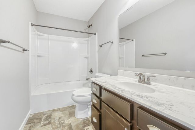 1132 138th Street E, Rosemount, MN 55068