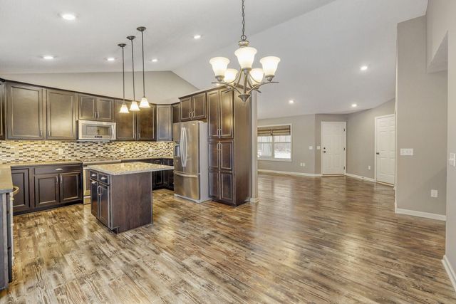 1132 138th Street E, Rosemount, MN 55068