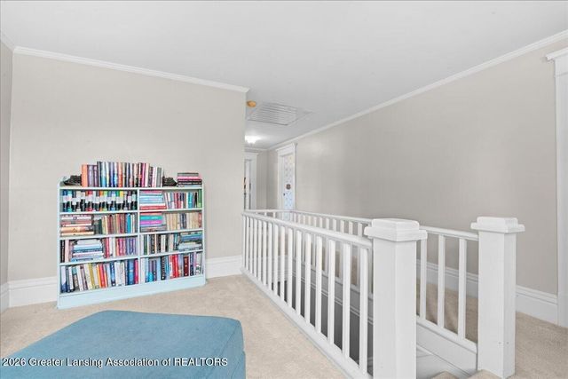 238 W River Street, Grand Ledge, MI 48837