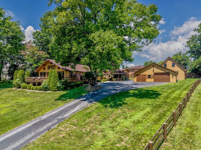 289 Hinkston Pike, Mt Sterling, KY 40353