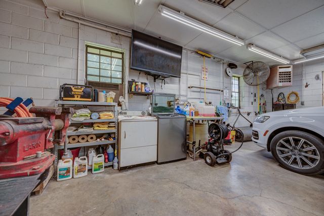 289 Hinkston Pike, Mt Sterling, KY 40353