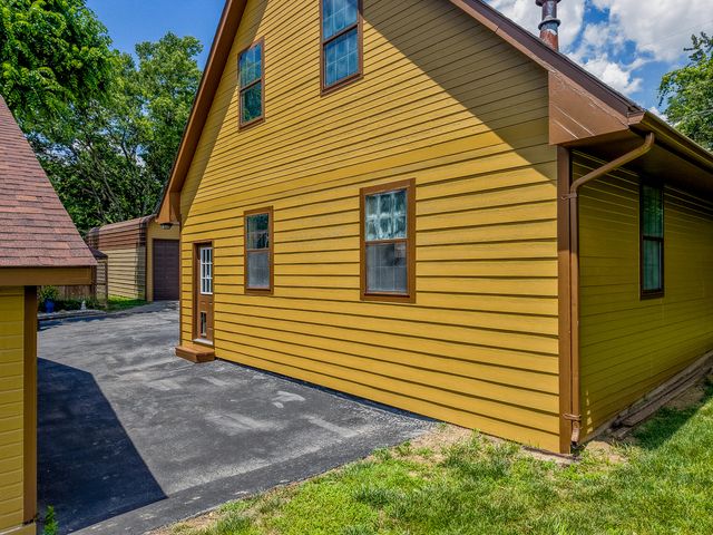 289 Hinkston Pike, Mt Sterling, KY 40353