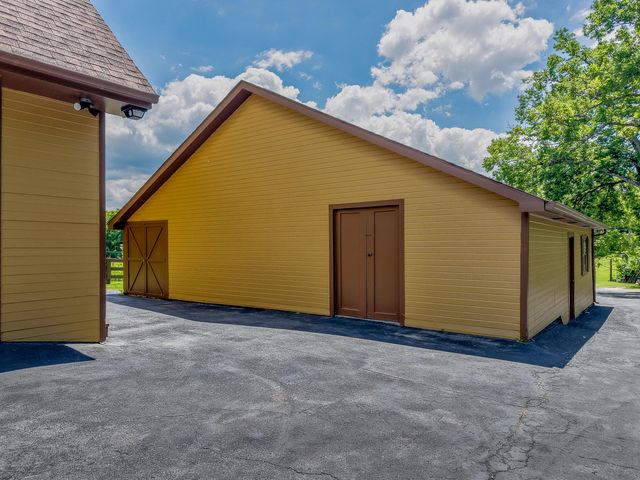 289 Hinkston Pike, Mt Sterling, KY 40353