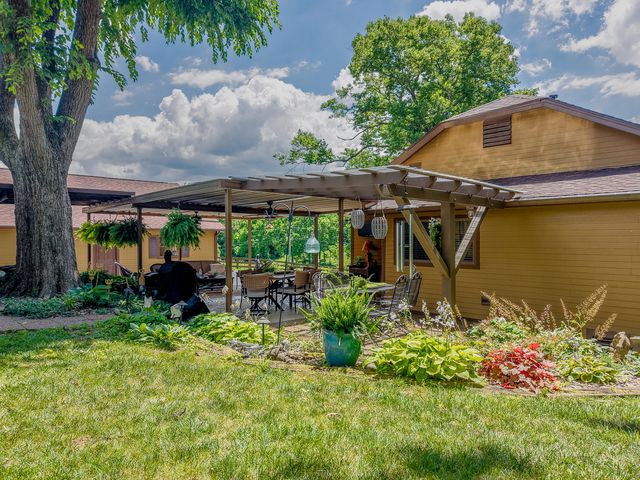 289 Hinkston Pike, Mt Sterling, KY 40353