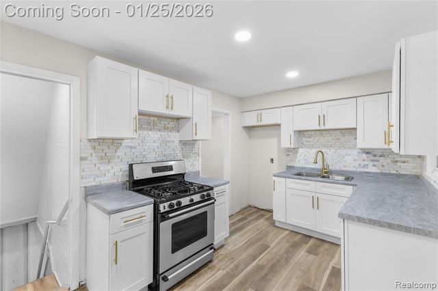 26825 Kitch Street, Inkster, MI 48141