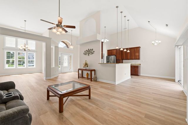 109 Mesa Raven Dr., Longs, SC 29568