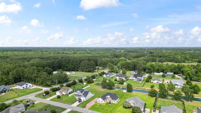 109 Mesa Raven Dr., Longs, SC 29568