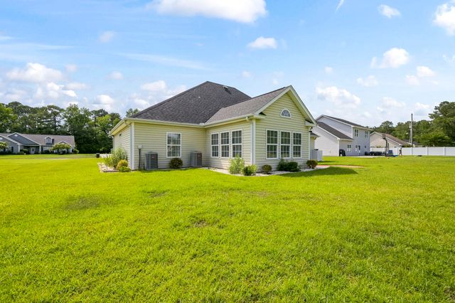 109 Mesa Raven Dr., Longs, SC 29568