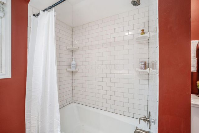 322 Acton Road, Columbus, OH 43214