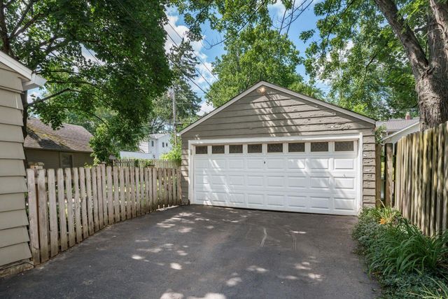 322 Acton Road, Columbus, OH 43214