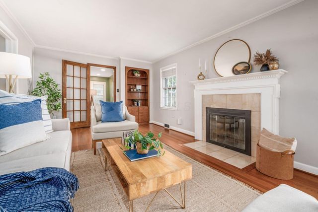 322 Acton Road, Columbus, OH 43214