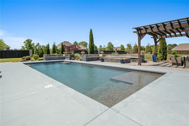4100 Rolling Meadows Drive, Little Flock, AR 72756