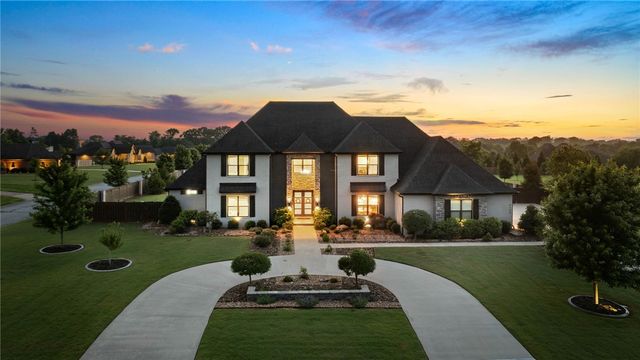 4100 Rolling Meadows Drive, Little Flock, AR 72756