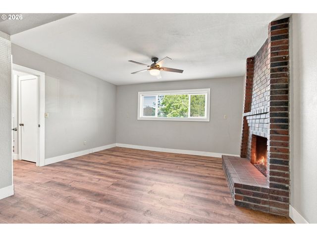 12714 Ne 8TH Ct, Vancouver, WA 98685