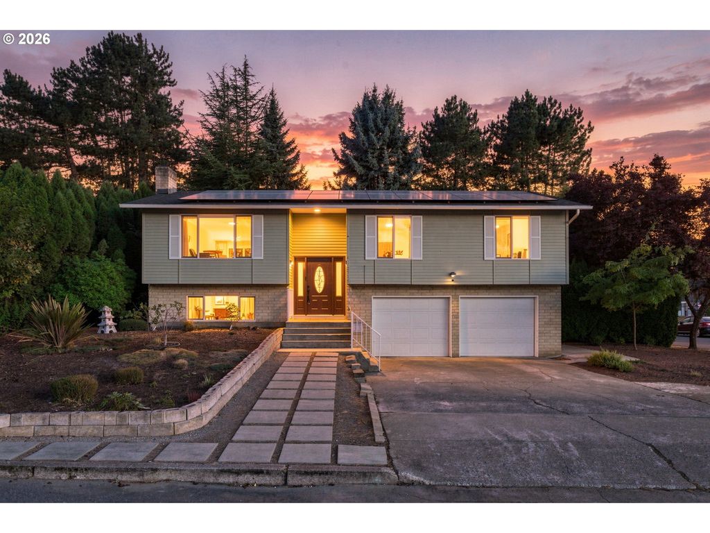 12714 Ne 8TH Ct, Vancouver, WA 98685
