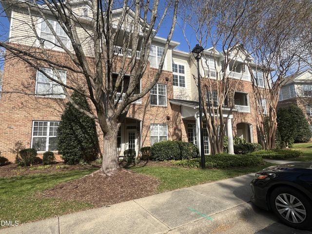 8021 Allyns Landing Way, Raleigh, NC 27615