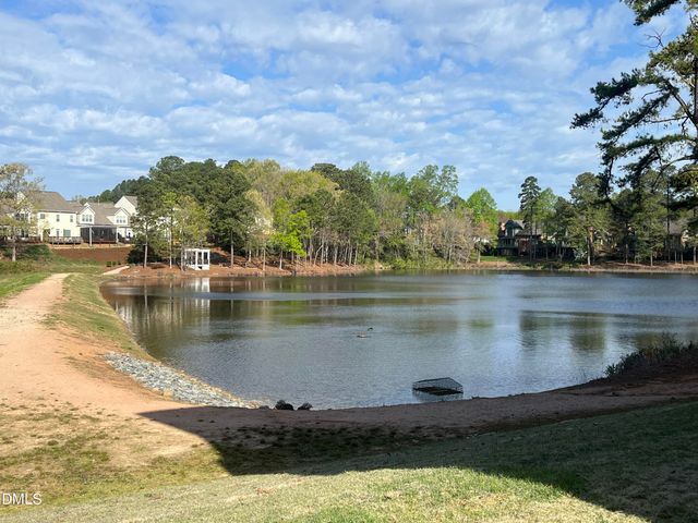 8021 Allyns Landing Way, Raleigh, NC 27615