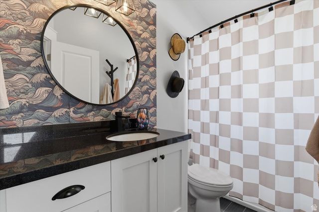 3865 RIVER VALLEY DR, Riverdale, UT 84405