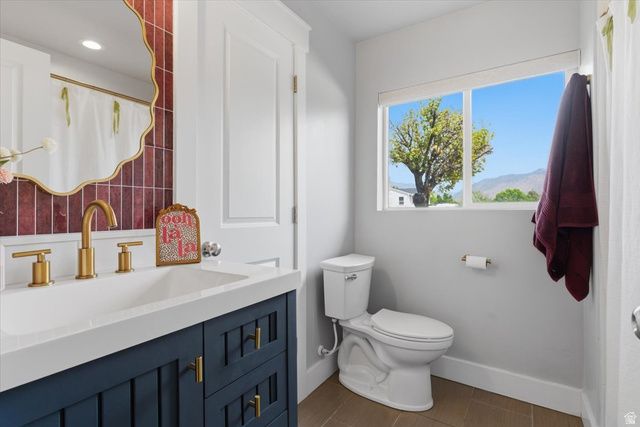 3865 RIVER VALLEY DR, Riverdale, UT 84405