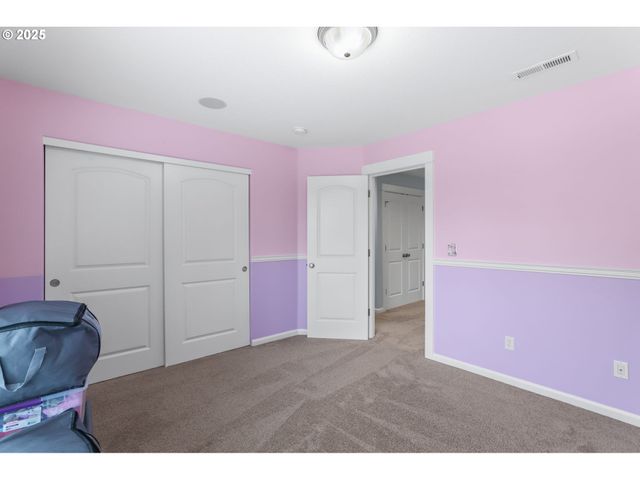 7281 Ne ROCKRIDGE Pl, Hillsboro, OR 97124