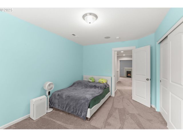 7281 Ne ROCKRIDGE Pl, Hillsboro, OR 97124