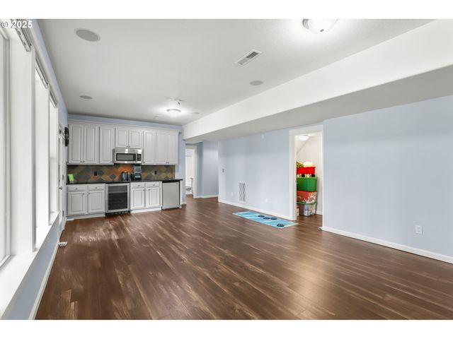 7281 Ne ROCKRIDGE Pl, Hillsboro, OR 97124