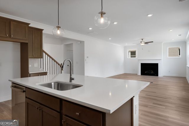 8835 Chesford Grove, Ball Ground, GA 30107