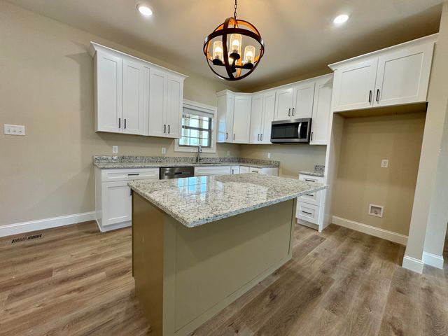 177 Central Park Avenue, Berea, KY 40403