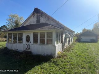 8740 Cedar Point Road, Oregon, OH 43616