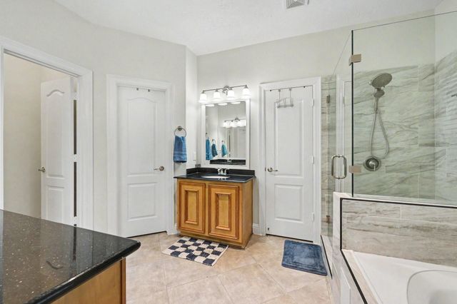 7730 Pebble Hill Lane, Rosharon, TX 77583