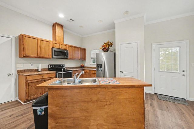 7730 Pebble Hill Lane, Rosharon, TX 77583