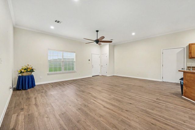 7730 Pebble Hill Lane, Rosharon, TX 77583
