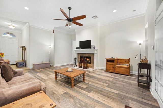 7730 Pebble Hill Lane, Rosharon, TX 77583