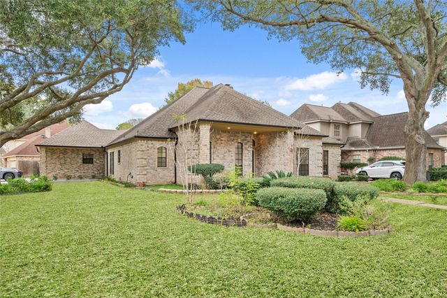 1015 Flagmore Drive, Katy, TX 77450