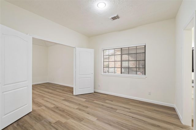 1015 Flagmore Drive, Katy, TX 77450